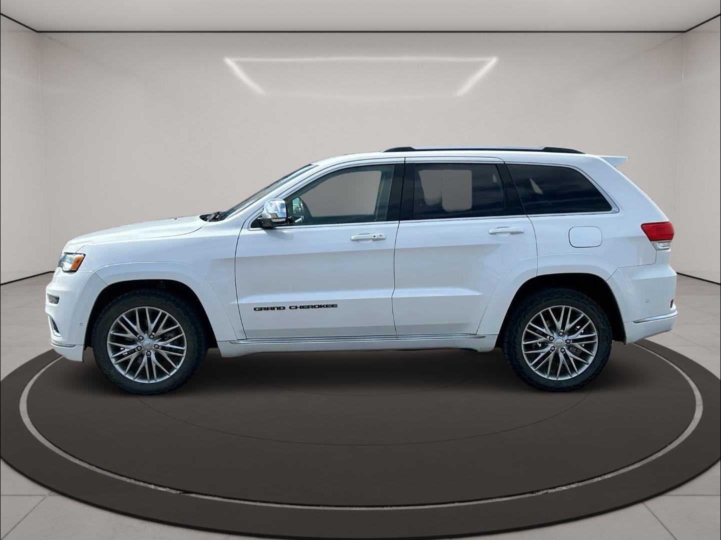 2018 Jeep Grand Cherokee Summit
