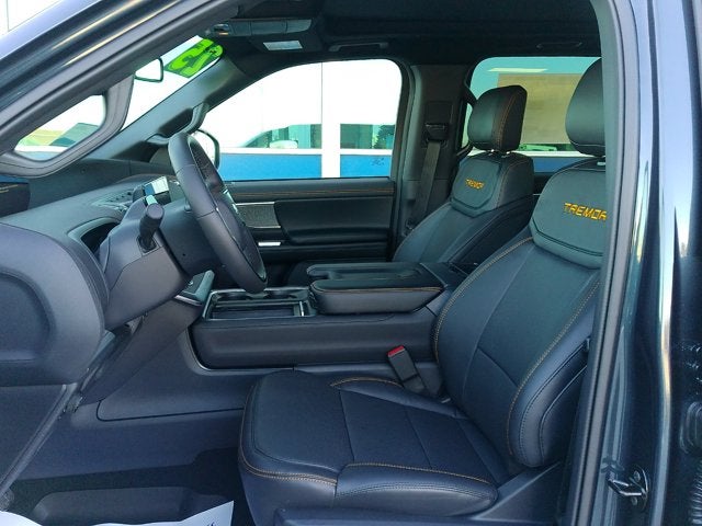 2025 Ford Expedition TREMOR®