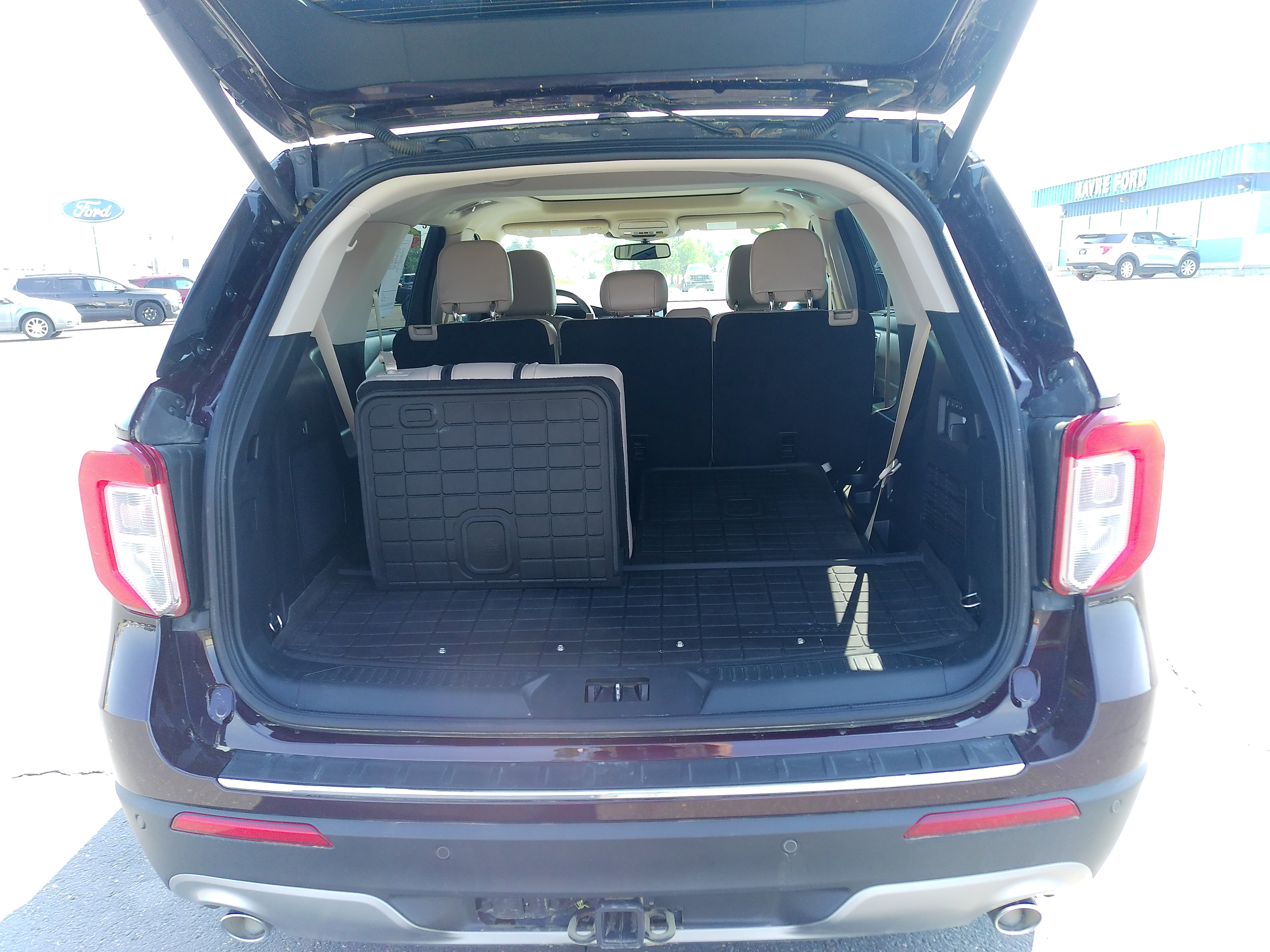 2023 Ford Explorer Base