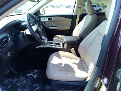 2023 Ford Explorer Base