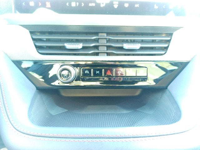 2026 Ford Explorer Base