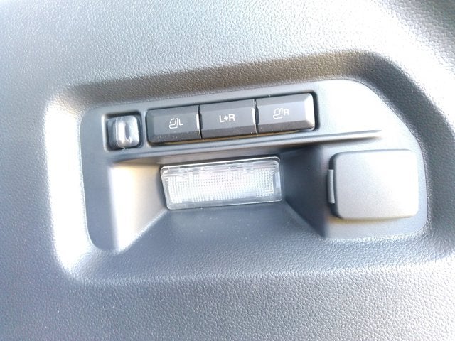 2026 Ford Explorer Base