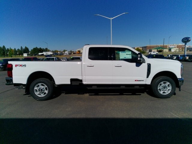 2026 Ford Super Duty F-350® XLT