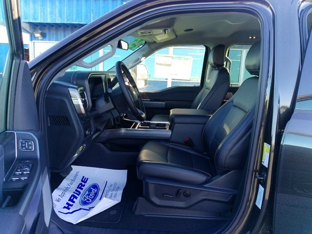 2025 Ford Super Duty F-350® Lariat®