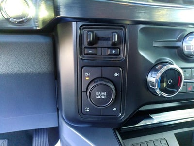 2025 Ford Super Duty F-350® Lariat®