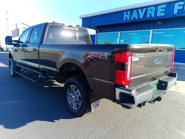 2025 Ford Super Duty F-350® Lariat®