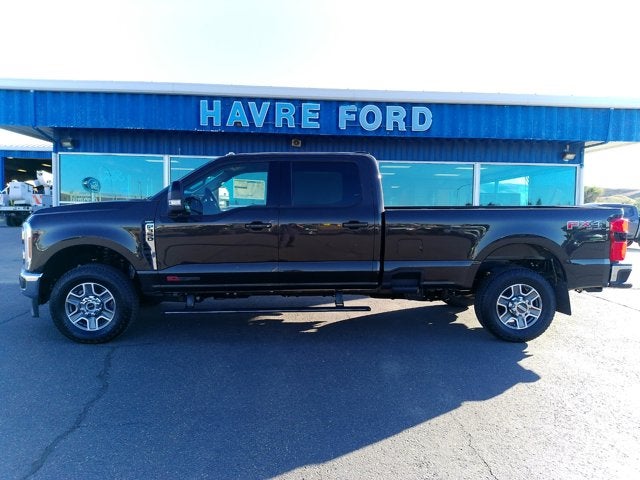 2025 Ford Super Duty F-350® Lariat®