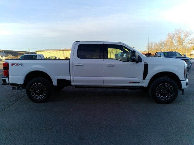 2026 Ford Super Duty F-350® Platinum®