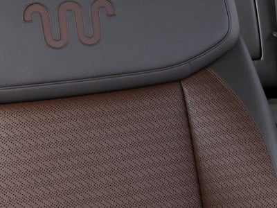 2027 Ford Super Duty F-350 SRW F-350® King Ranch®