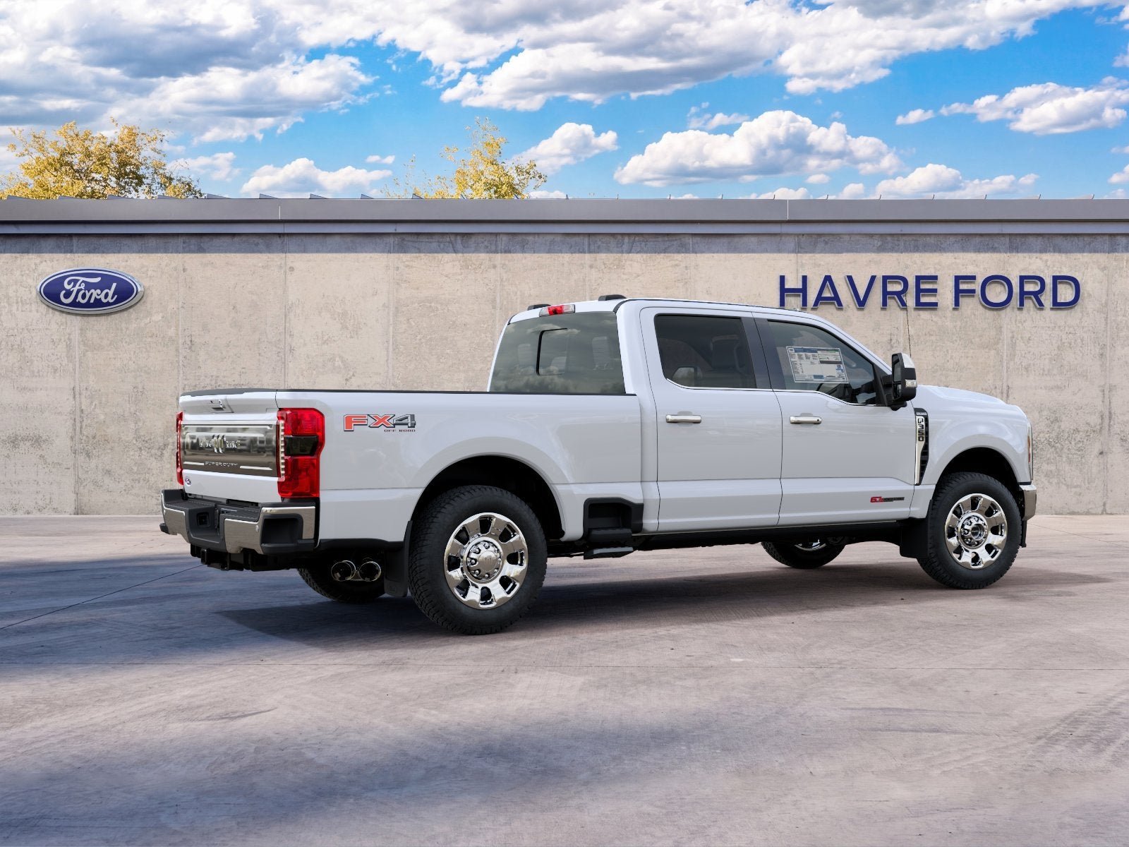 2027 Ford Super Duty F-350 SRW F-350® King Ranch®