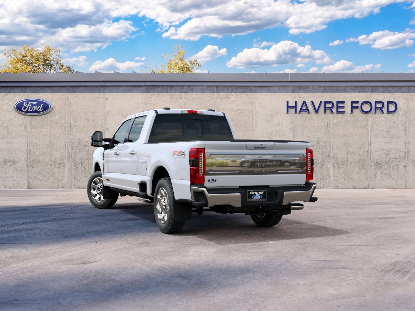 2027 Ford Super Duty F-350 SRW F-350® King Ranch®