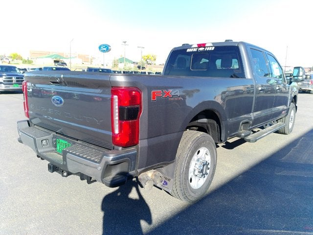 2026 Ford Super Duty F-350® XLT