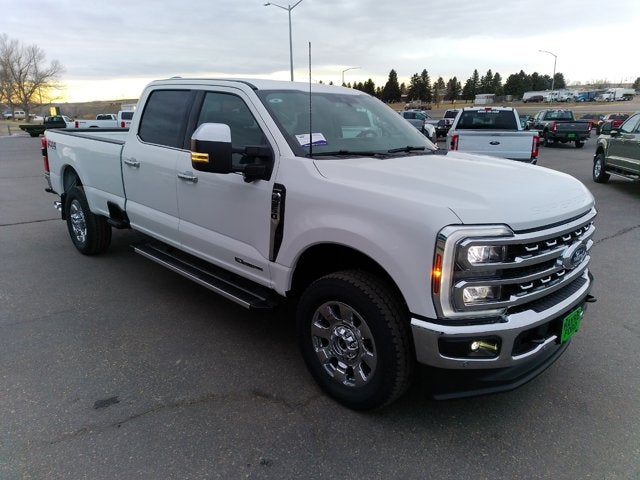 2026 Ford Super Duty F-350® Lariat®