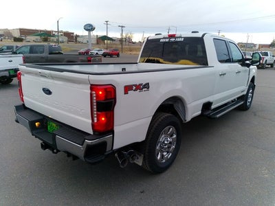 2026 Ford Super Duty F-350® Lariat®