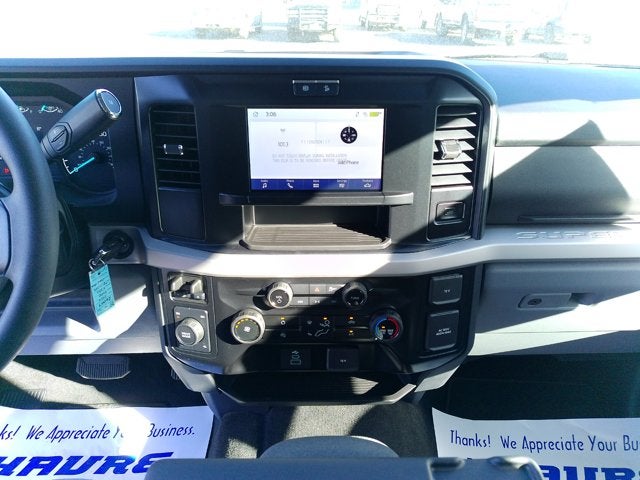 2026 Ford Super Duty F-350® XLT