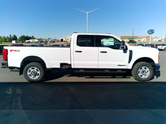 2026 Ford Super Duty F-350® XLT