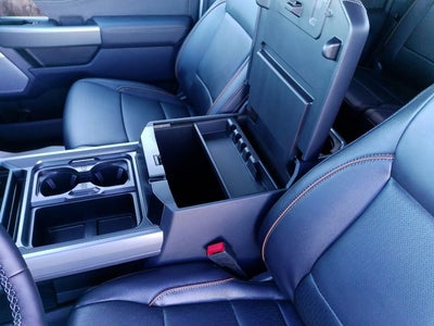 2026 Ford Super Duty F-350® Lariat®