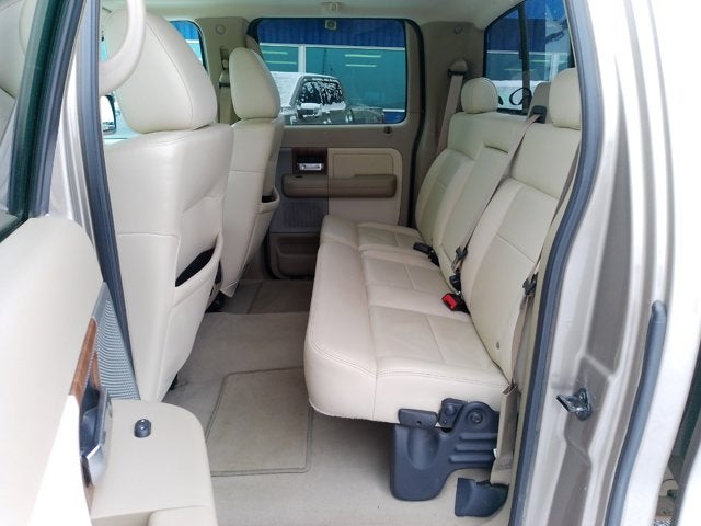 2004 Ford F-150 BASE