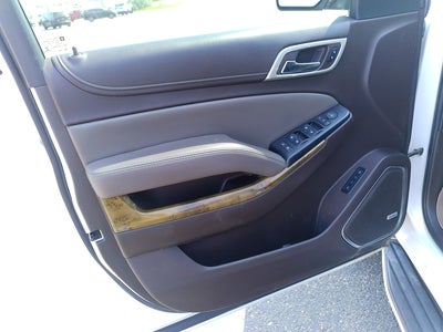 2016 GMC Yukon XL Base