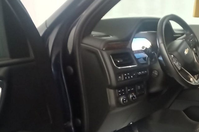 2022 Chevrolet Suburban High Country